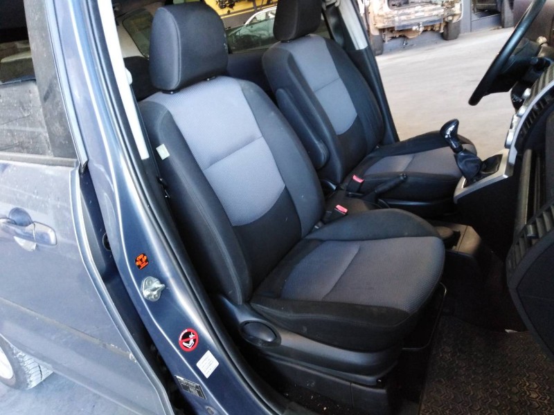 mazda 5 berl. (cr) del año 2005