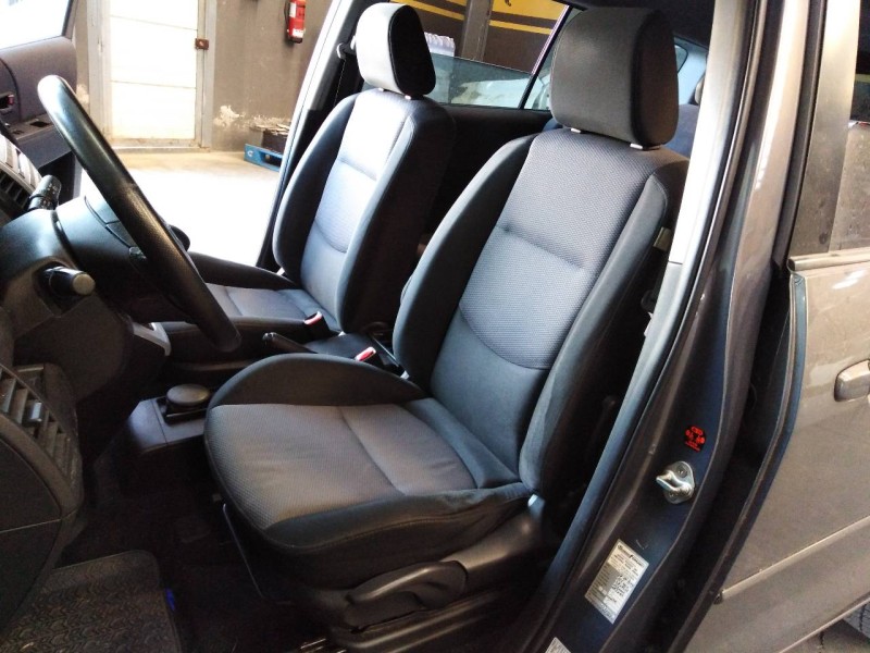 mazda 5 berl. (cr) del año 2005