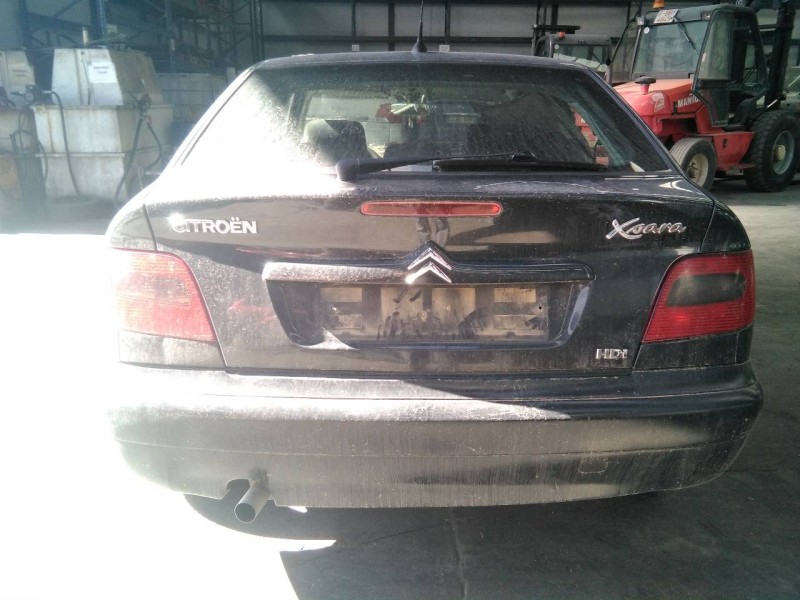 citroën xsara berlina del año 2002