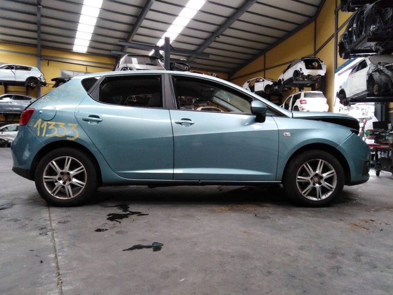 seat ibiza (6j5) del año 2008
