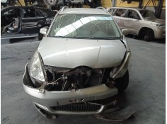 toyota corolla verso (r1) del año 2006 2