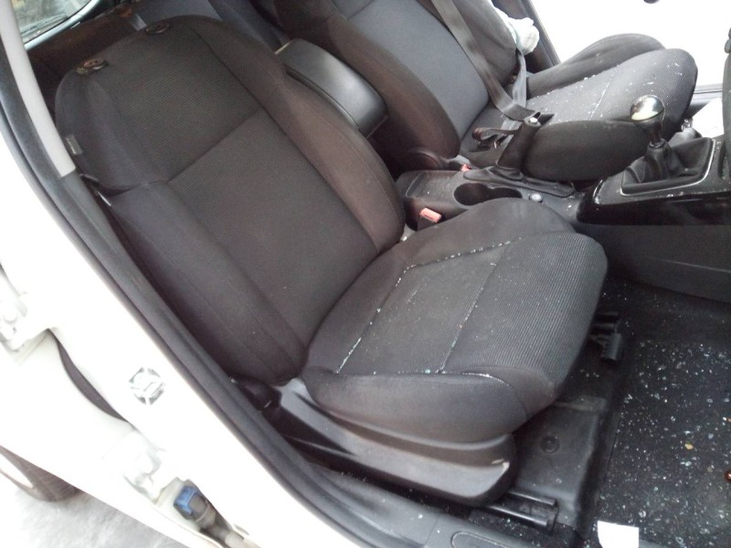 alfa romeo giulietta (191) del año 2013