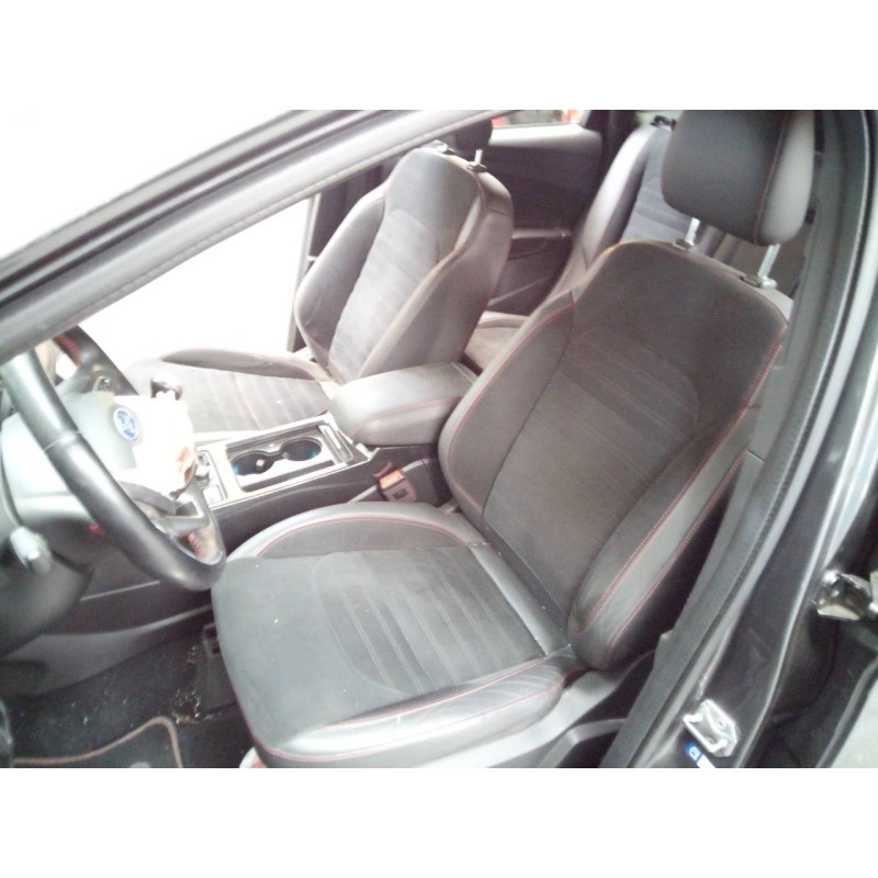 ford kuga (cbs) del año 2017