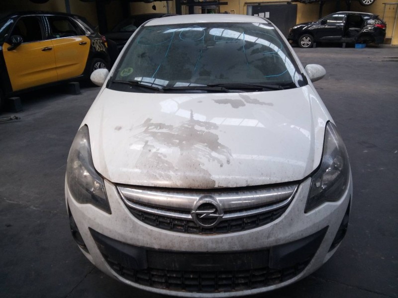 opel corsa d del año 2014