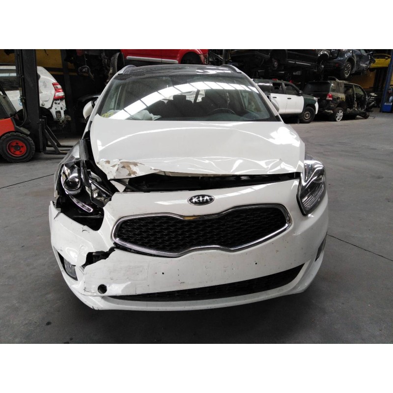 kia carens ( ) del año 2014