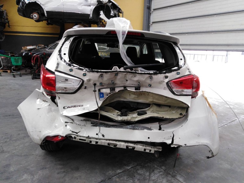 kia carens ( ) del año 2014