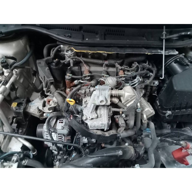 toyota auris del año 2016