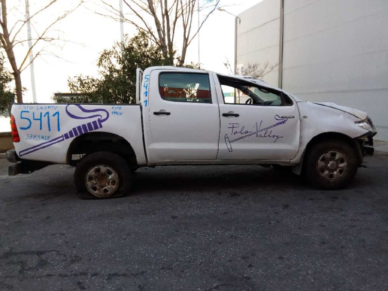 toyota hilux (kun) del año 2011