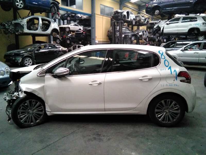 peugeot 208 del año 2016