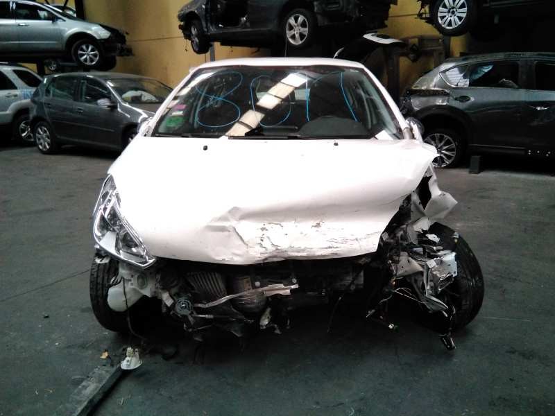 peugeot 208 del año 2016