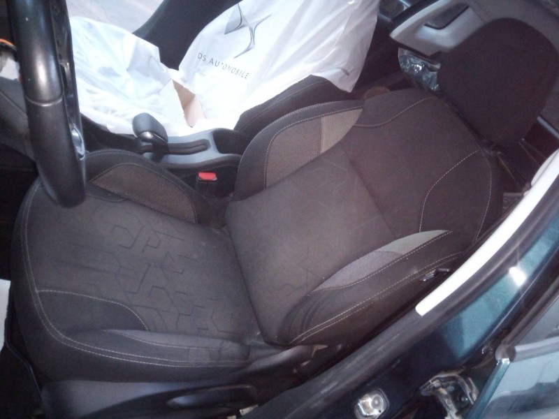 peugeot 2008 (--.2013) del año 2017