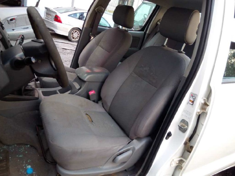 toyota hilux (kun) del año 2011