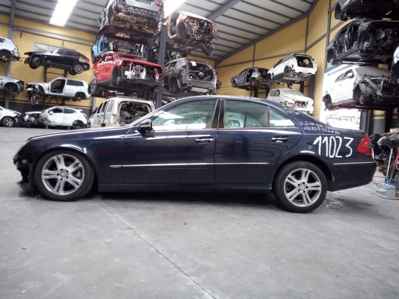 mercedes-benz clase e (w211) berlina del año 2008
