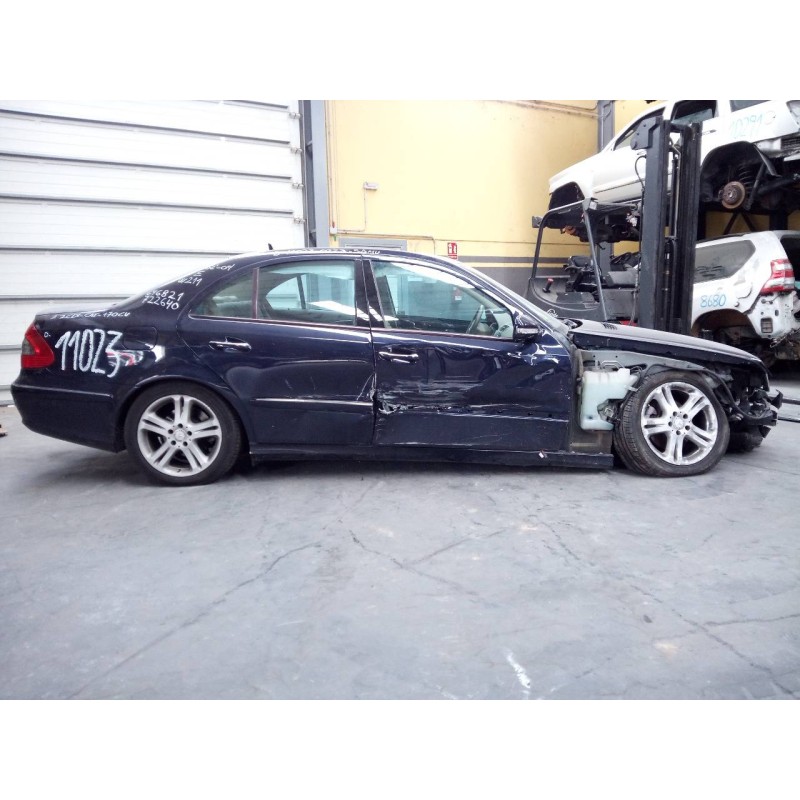 mercedes-benz clase e (w211) berlina del año 2008