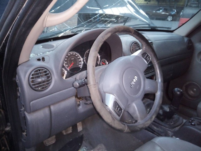 chrysler jeep cherokee (kj) del año 2005