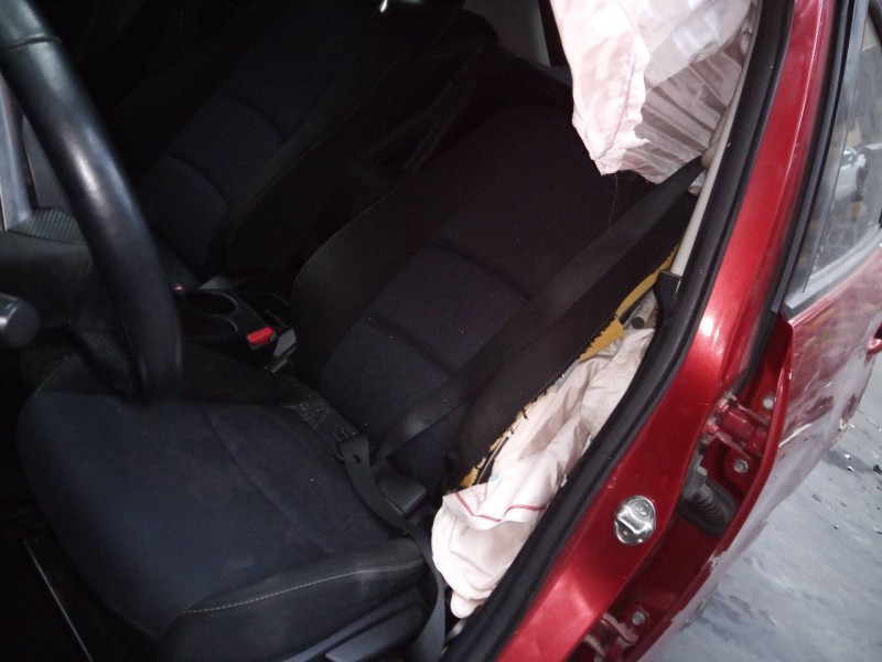 mazda 2 lim. () del año 2015