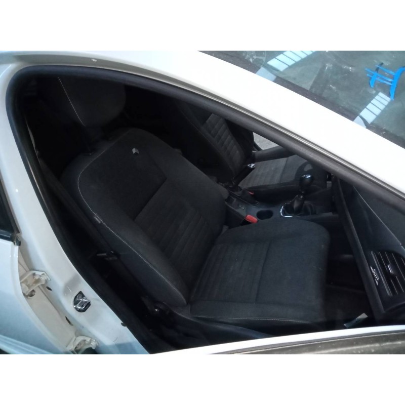 renault megane iii berlina 5 p del año 2014