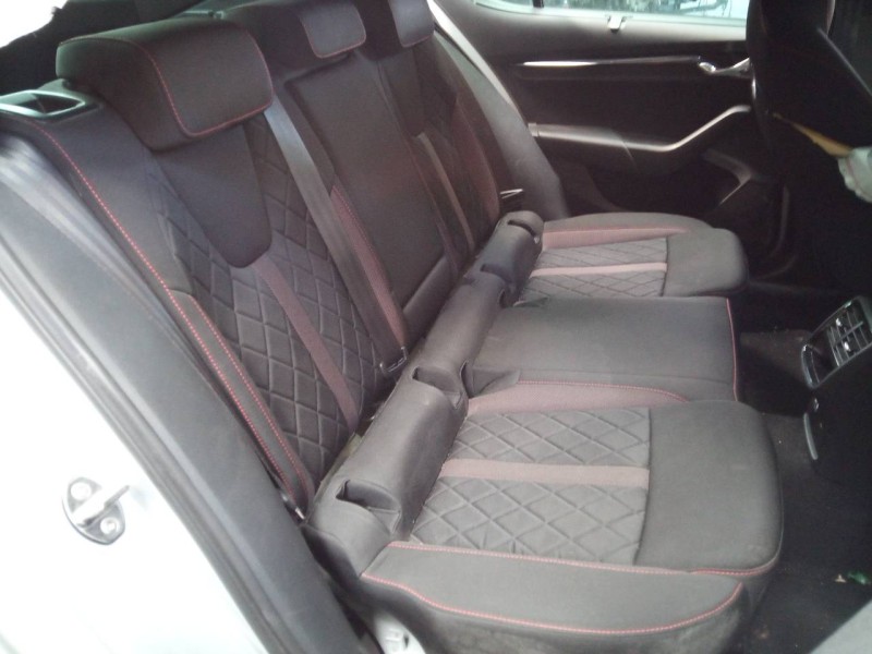 skoda octavia lim. (nx3) del año 2021