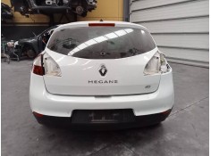 renault megane iii berlina 5 p del año 2015 2