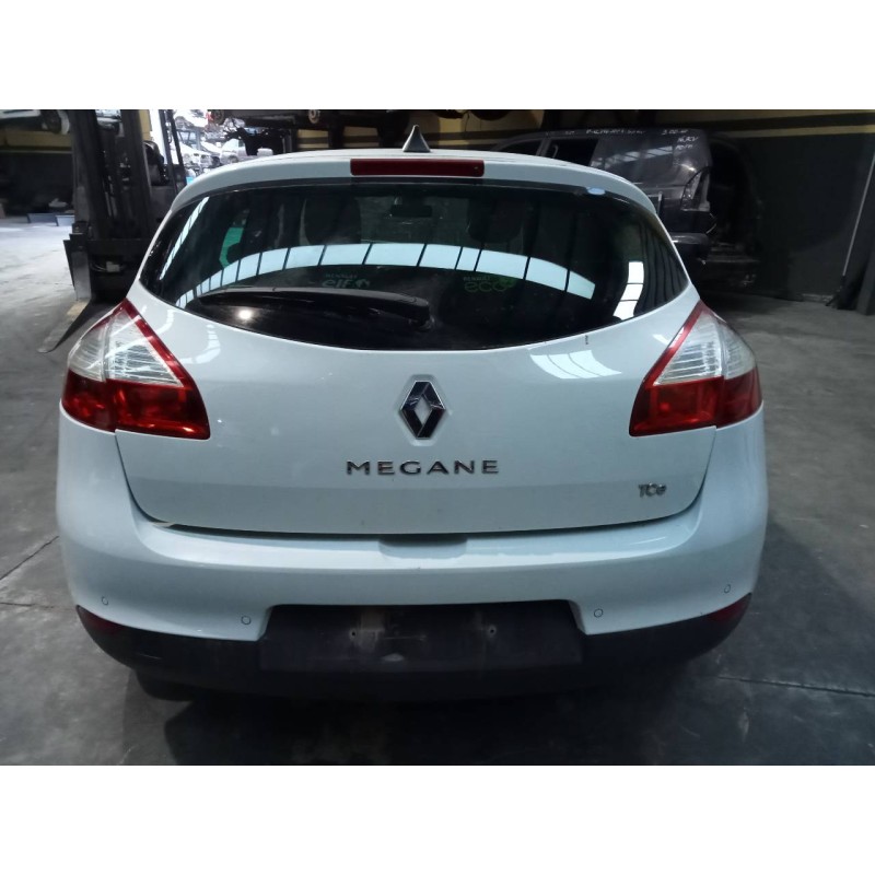 renault megane iii berlina 5 p del año 2014