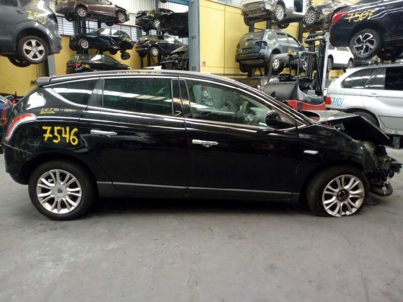 lancia delta (181) del año 2013