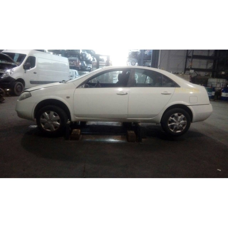 nissan primera berlina (p11) del año 2002