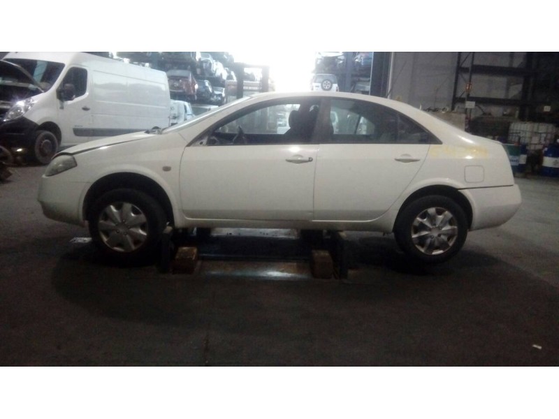 nissan primera berlina (p11) del año 2002