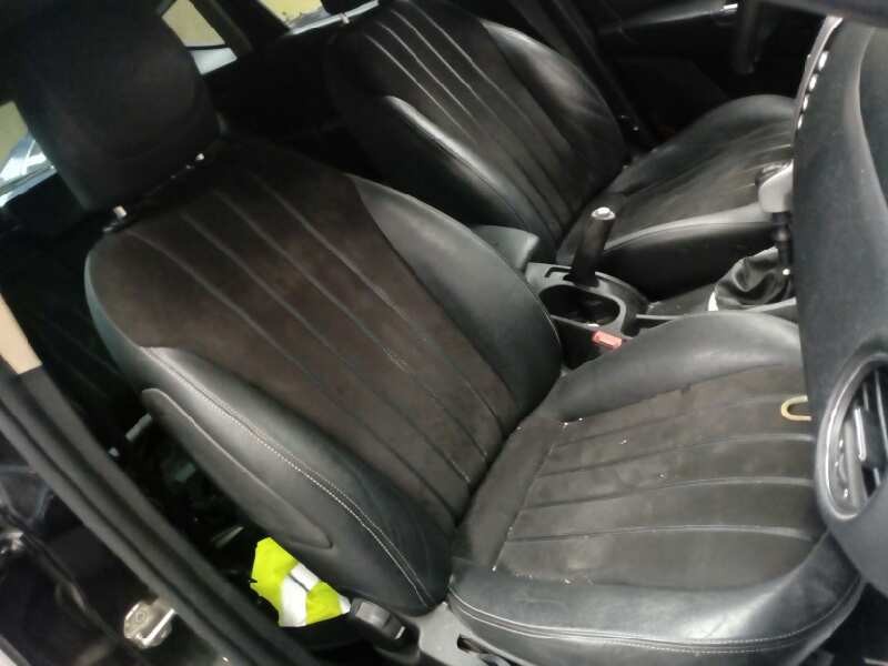 lancia delta (181) del año 2013