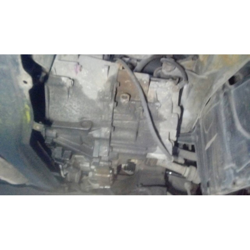 nissan primera berlina (p11) del año 2002