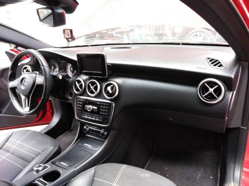 mercedes-benz clase a (w176) del año 2015