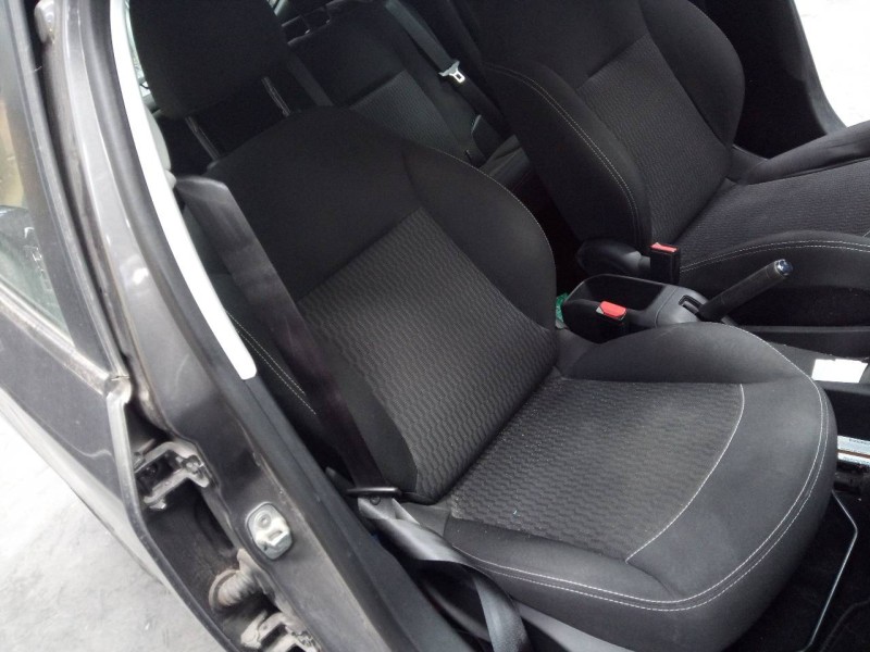 peugeot 208 del año 2018