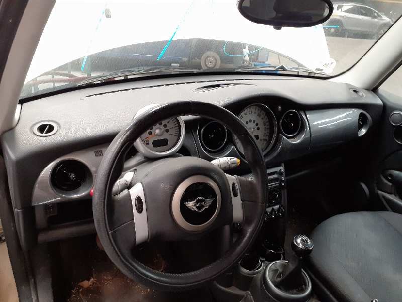 bmw mini (r50,r53) del año 2001