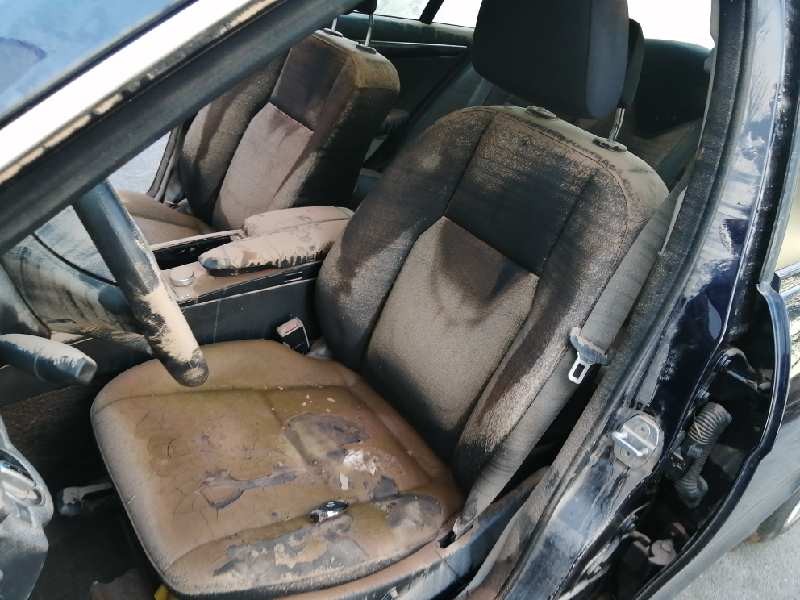 mercedes-benz clase c (w204) berlina del año 2013