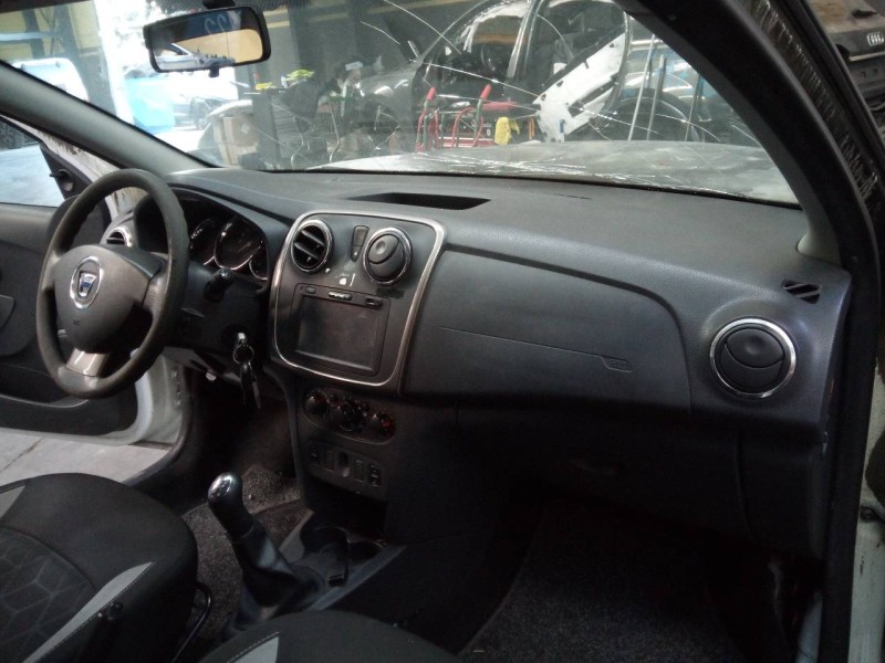 dacia sandero del año 2012