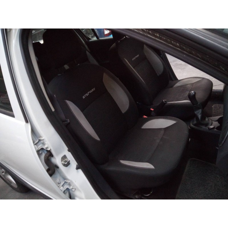 dacia sandero del año 2012