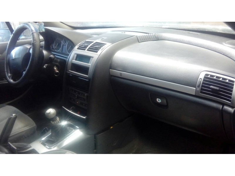 peugeot 407 del año 2004