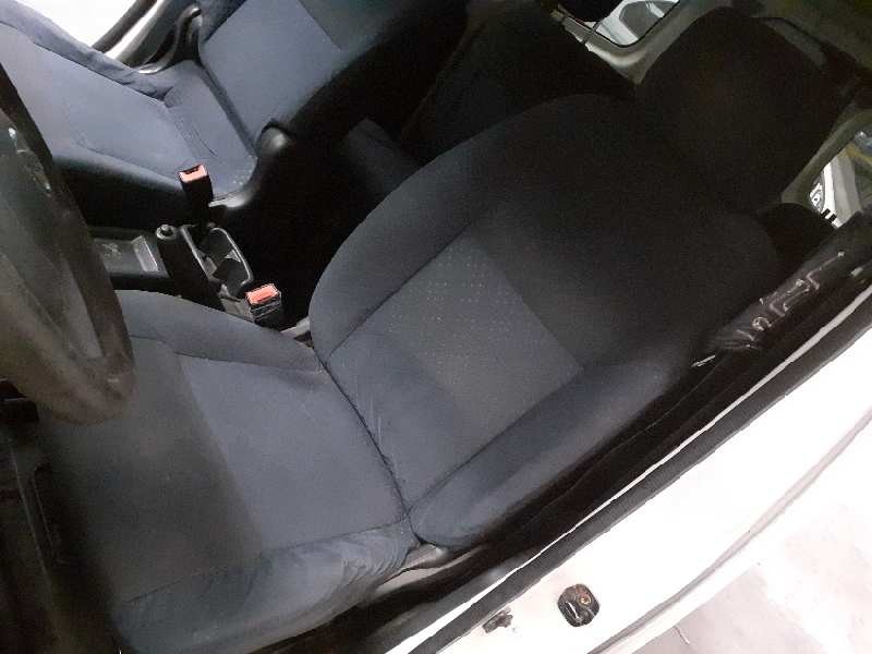 nissan nv 200 (m20) del año 2010