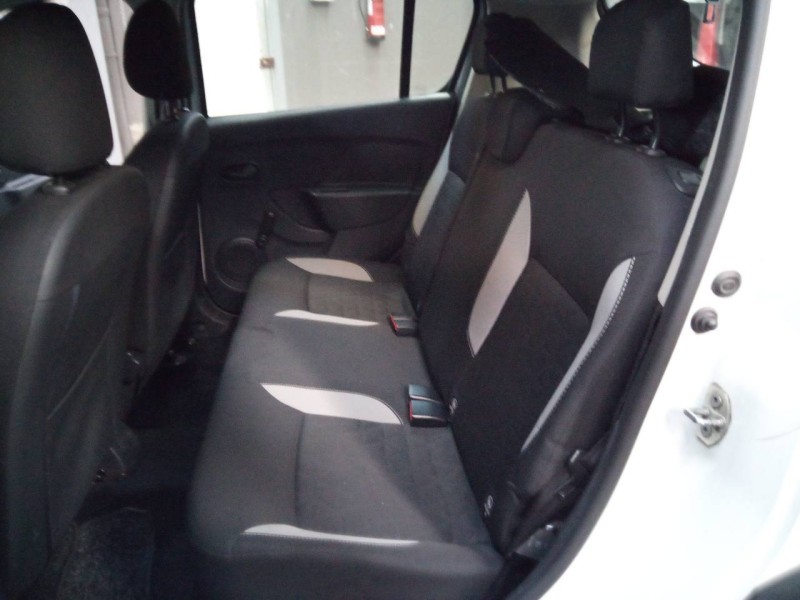 dacia sandero del año 2012