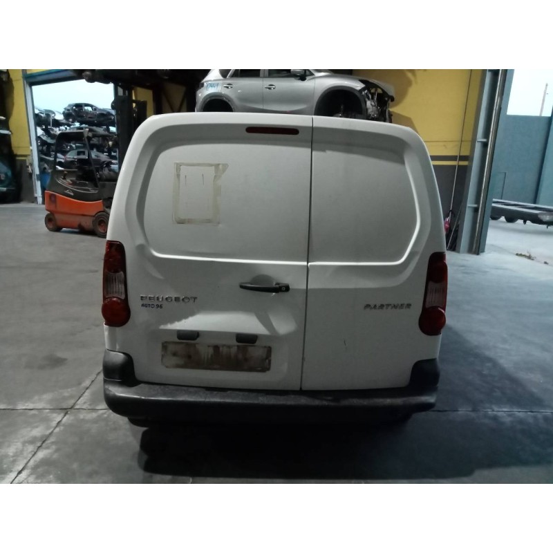 peugeot partner kasten del año 2014