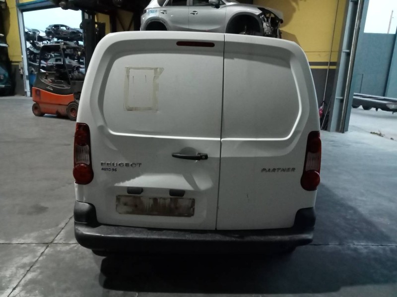 peugeot partner kasten del año 2014