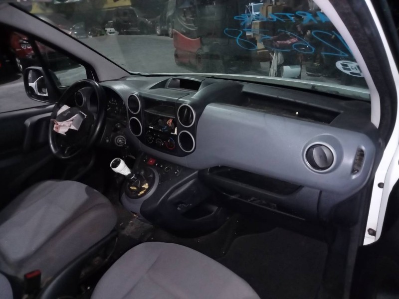 peugeot partner kasten del año 2014