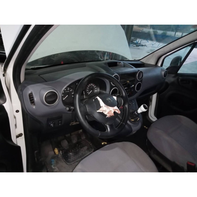 peugeot partner kasten del año 2014