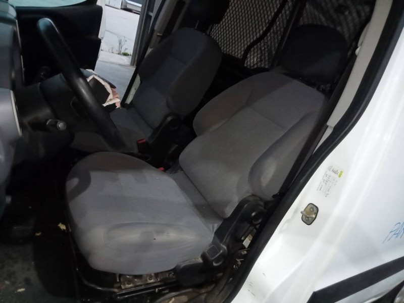 peugeot partner kasten del año 2014