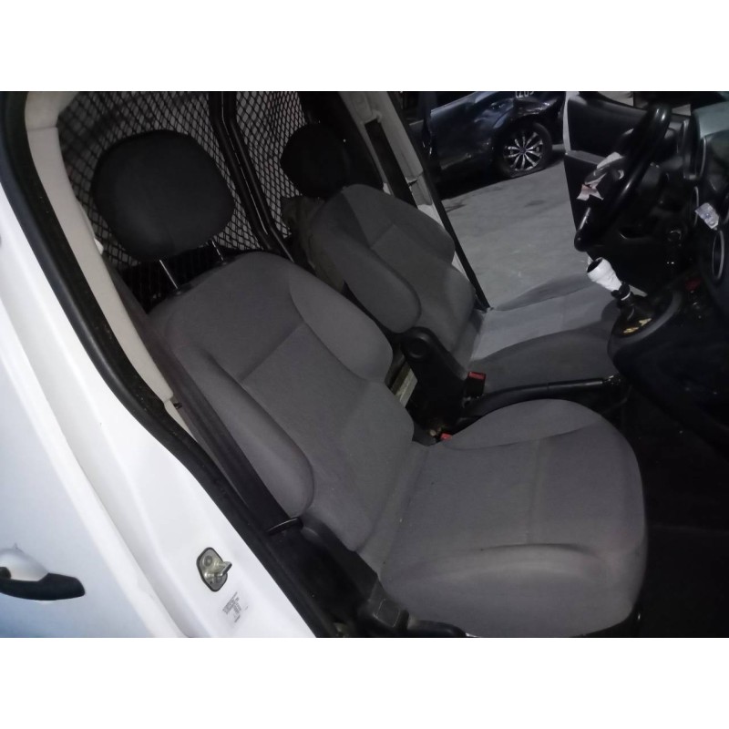 peugeot partner kasten del año 2014