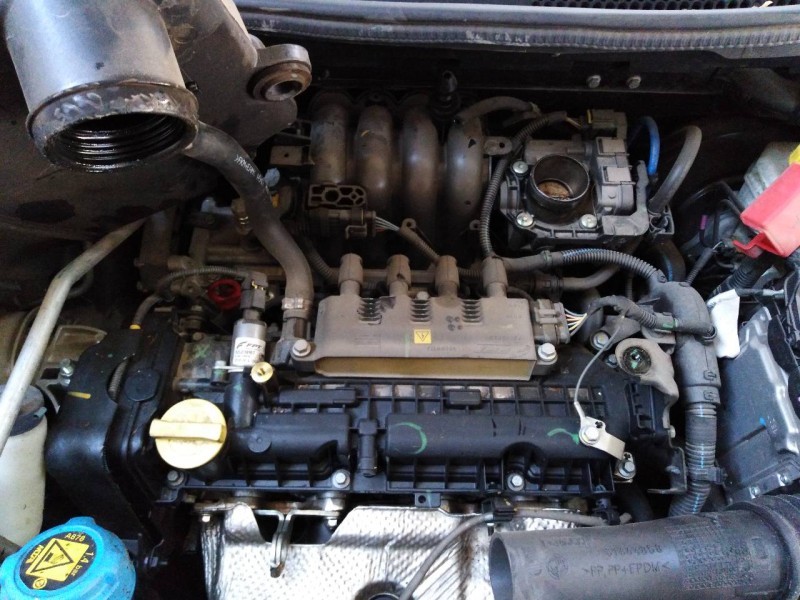 fiat nuova 500 (150) del año 2017