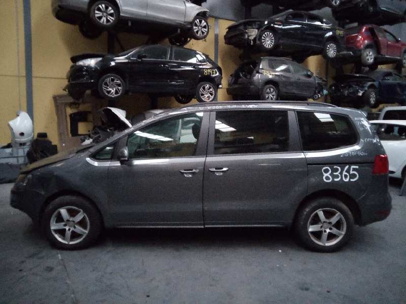 seat alhambra (710) del año 2010