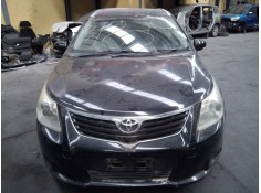 toyota avensis cross sport (t27) del año 2010 2