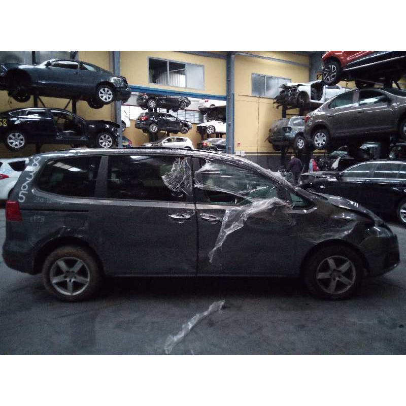 seat alhambra (710) del año 2010