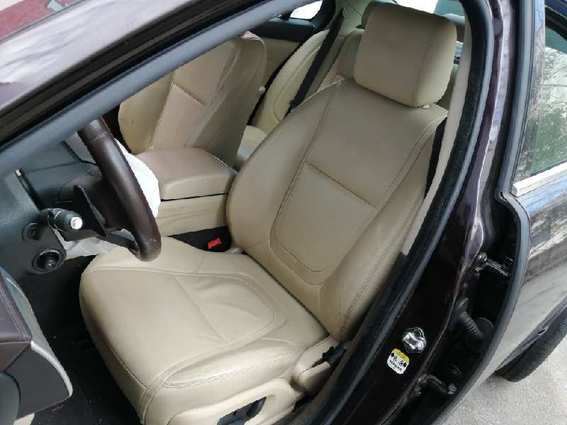 jaguar xf del año 2013