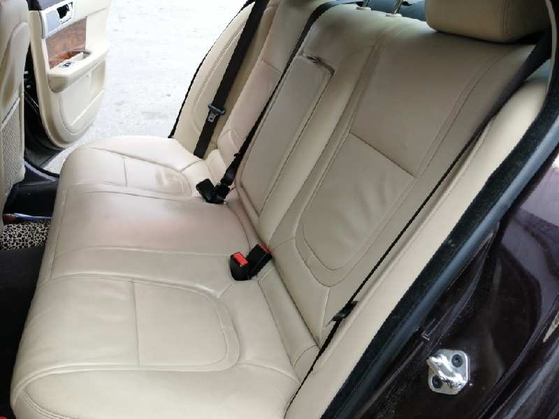 jaguar xf del año 2013